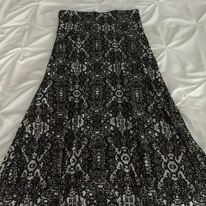 Gorgeous LuLaRoe Maxi Skirt